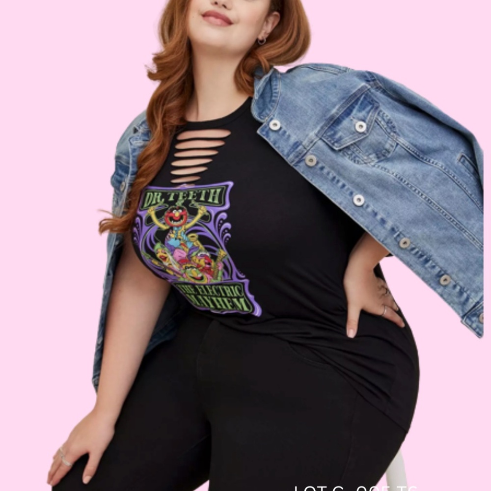 Torrid Disney Muppets Slash Tee (Electric Mayhem) – Size 6